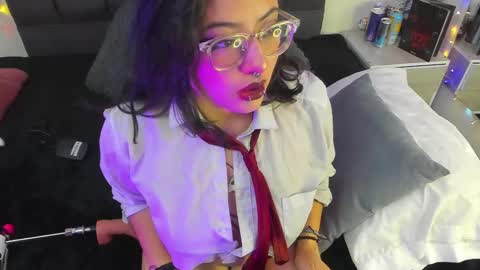 Sabrina  online show from 02-20-26, 11:22
