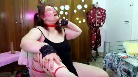 Snapshot of sabrinaxlovess chatting on 06-29-26, 05:02 SabrinaXlovess online show from 06-29-26, 05:02