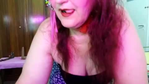 Snapshot of sabrinaxlovess chatting on 07-06-26, 06:21 SabrinaXlovess online show from 07-06-26, 06:21