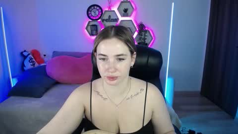 Sabrina Violet online show from 09-17-25, 08:05