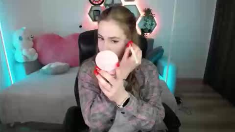 Sabrina Violet online show from 04-26-26, 08:12