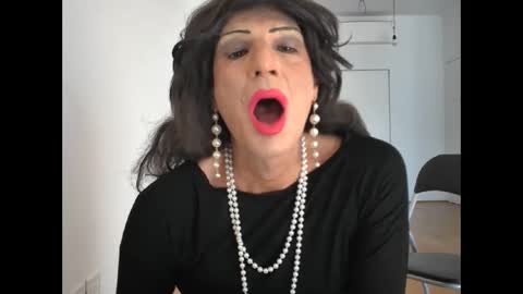 Sabrina online show from 10-08-25, 08:45