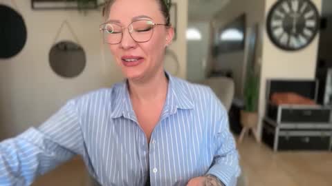 sacha__xx online show from 03-24-26, 11:59