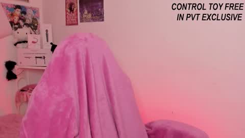 Snapshot of sachi_meow chatting on 10-30-25, 10:49 Ig online show from 10-30-25, 10:49