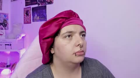 Snapshot of sachi_meow chatting on 11-06-25, 11:44 Ig online show from 11-06-25, 11:44