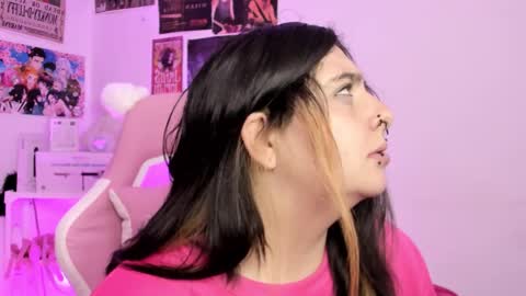 Snapshot of sachi_meow chatting on 11-15-25, 11:40 Ig online show from 11-15-25, 11:40