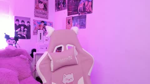 Snapshot of sachi_meow chatting on 11-21-25, 10:03 Ig online show from 11-21-25, 10:03