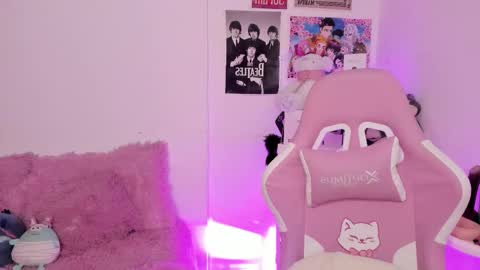 Snapshot of sachi_meow chatting on 01-09-26, 06:42 Ig online show from 01-09-26, 06:42