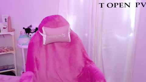 Snapshot of sachi_meow chatting on 03-10-26, 08:03 Ig online show from 03-10-26, 08:03