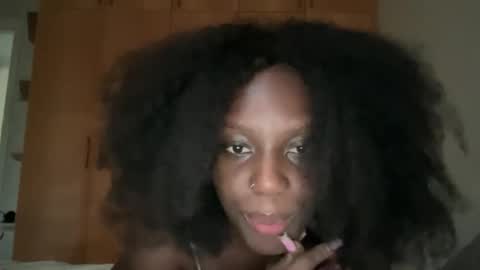 Onika online show from 05-04-26, 10:22
