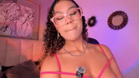 Sophie online show from 07-29-26, 03:37