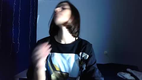 Snapshot of sademoface chatting on 01-28-25, 01:29 pluto online show from 01-28-25, 01:29