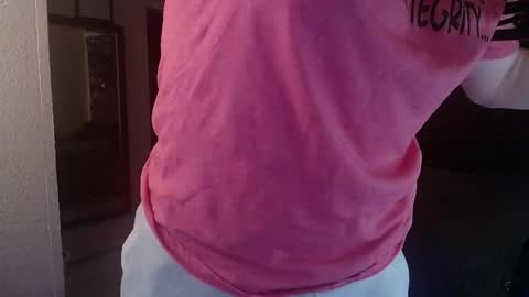 Snapshot of sadieshadow chatting on 12-21-25, 05:25 sadieshadow online show from 12-21-25, 05:25