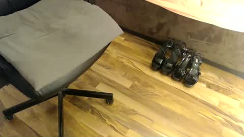 sadisfaction online show from 02-05-25, 06:15