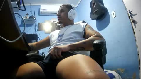 Snapshot of safadogostosobr chatting on 08-03-26, 03:38 safadogostosobr online show from 08-03-26, 03:38
