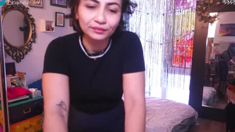 Snapshot of safaeri chatting on 11-03-25, 04:19 Safa online show from 11-03-25, 04:19