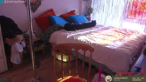 Snapshot of safaeri chatting on 01-09-26, 04:43 Safa online show from 01-09-26, 04:43