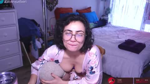 Snapshot of safaeri chatting on 01-14-26, 06:02 Safa online show from 01-14-26, 06:02