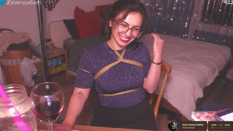 Snapshot of safaeri chatting on 02-19-26, 11:12 Safa online show from 02-19-26, 11:12