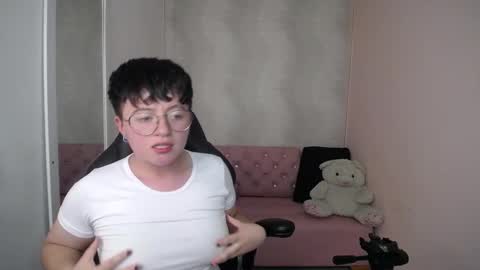 Snapshot of safyka chatting on 03-03-25, 07:06 SAFYKA online show from 03-03-25, 07:06