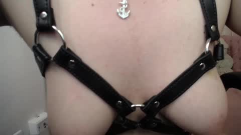 Snapshot of safyka chatting on 03-12-25, 06:00 SAFYKA online show from 03-12-25, 06:00