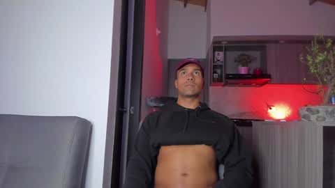 Snapshot of sag_1998 chatting on 12-04-24, 04:43 Sag online show from 12-04-24, 04:43