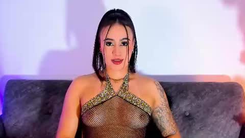 Snapshot of sagirabelle chatting on 06-22-26, 05:32 Sagira Belle online show from 06-22-26, 05:32
