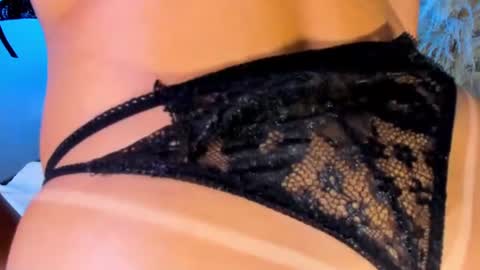 Snapshot of sagirabelle chatting on 07-29-26, 06:06 Sagira Belle online show from 07-29-26, 06:06