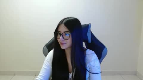 Snapshot of sahaliefox_ chatting on 01-05-26, 07:17 Sahaliefox online show from 01-05-26, 07:17