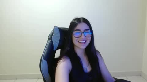 Snapshot of sahaliefox_ chatting on 01-10-26, 08:10 Sahaliefox online show from 01-10-26, 08:10