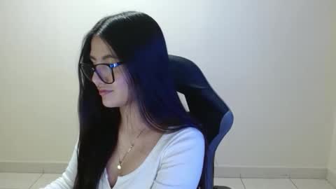 Snapshot of sahaliefox_ chatting on 05-08-26, 09:31 Sahaliefox online show from 05-08-26, 09:31