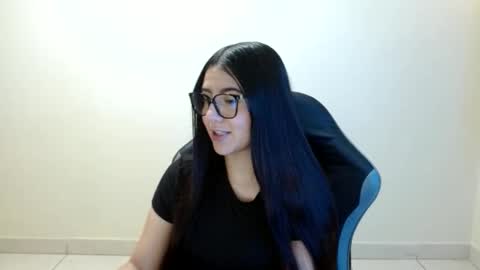 Snapshot of sahaliefox_ chatting on 06-08-26, 01:00 Sahaliefox online show from 06-08-26, 01:00