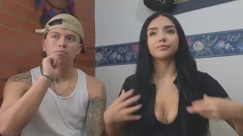 Sahara y Thiago online show from 03-11-26, 12:22