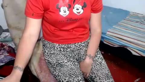Snapshot of sahra_ivan chatting on 07-17-26, 06:35 sahra_ivan online show from 07-17-26, 06:35