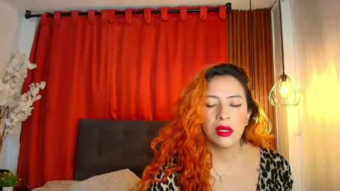 Snapshot of sahra_tayl0r_ chatting on 07-14-26, 01:39 SARA online show from 07-14-26, 01:39