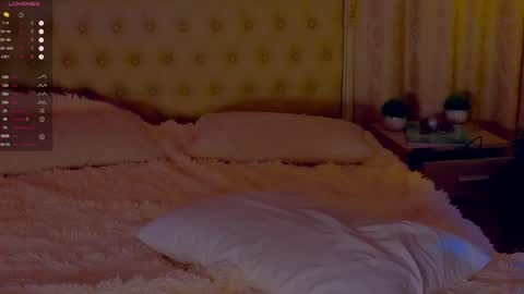 Sofia online show from 12-19-24, 11:14