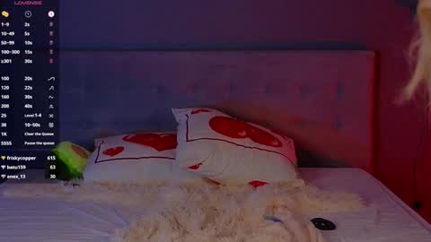 Sofia online show from 01-29-25, 11:14