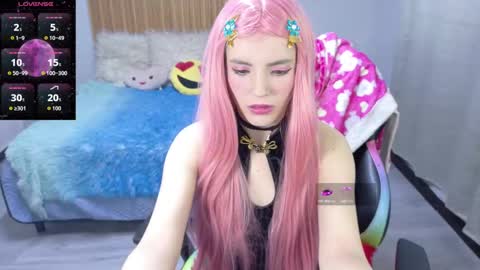 Snapshot of sailor_moon07 chatting on 09-28-25, 05:02 sailor online show from 09-28-25, 05:02