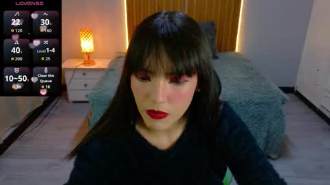 Snapshot of sailor_moon07 chatting on 02-08-26, 04:27 sailor online show from 02-08-26, 04:27