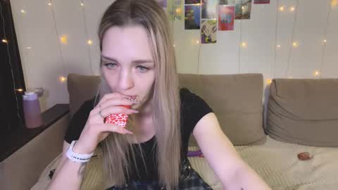 Sofia online show from 02-23-25, 04:24