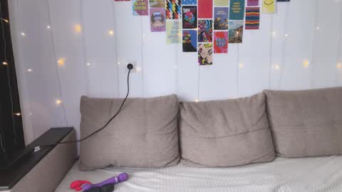 Sofia online show from 02-25-25, 08:58