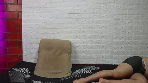 Snapshot of sainix_ chatting on 11-26-25, 04:13 sainix_ online show from 11-26-25, 04:13