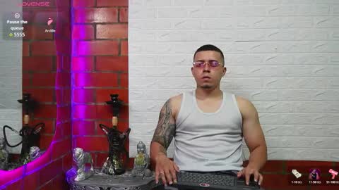 Snapshot of sainix_ chatting on 02-12-26, 02:50 sainix_ online show from 02-12-26, 02:50