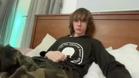 saintfawn online show from 05-06-26, 01:03