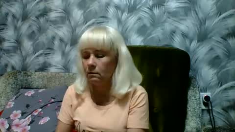 Snapshot of sakura_blonde chatting on 10-26-25, 03:29 sakura_blonde online show from 10-26-25, 03:29