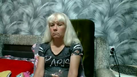 Snapshot of sakura_blonde chatting on 10-27-25, 05:28 sakura_blonde online show from 10-27-25, 05:28