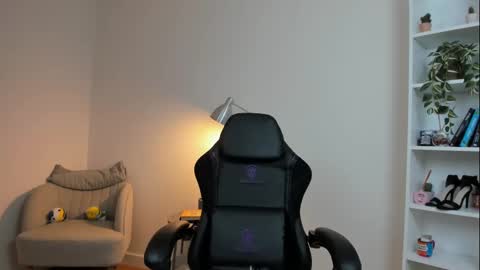 Sakura Harper online show from 03-03-25, 08:49