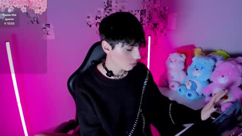 Kitty     online show from 04-29-26, 03:10