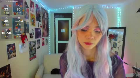 Snapshot of sakura_of chatting on 10-10-25, 11:09 sakura_of online show from 10-10-25, 11:09