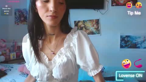Snapshot of sakura_skinny chatting on 10-15-25, 03:12 Sakura Skinny online show from 10-15-25, 03:12